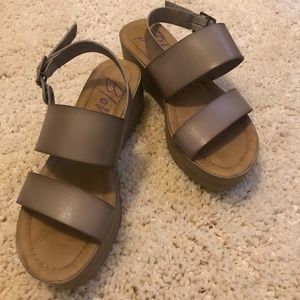 Blowfish platform sandal